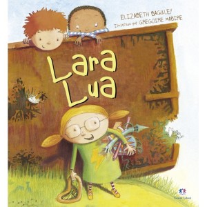 Livro Lara Lua Ciranda Cultural